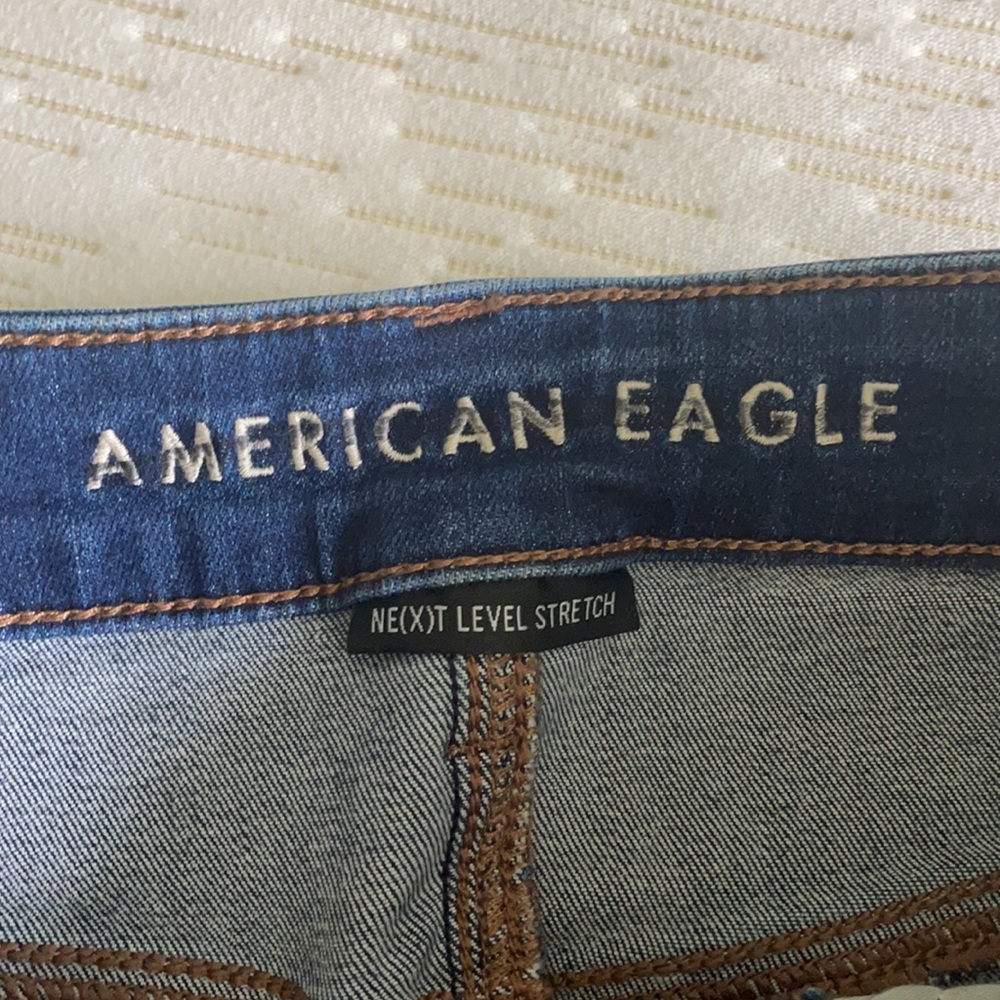 Hi-Rise Short Ripped Jeggings - Picture 3 of 6